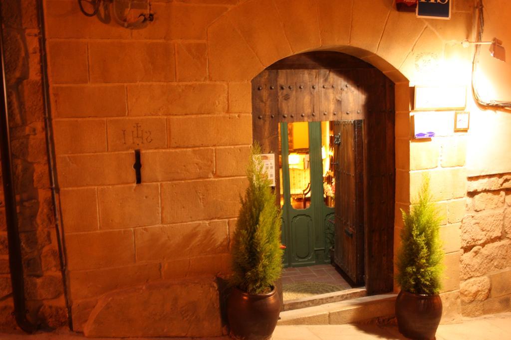La Casa De Sebastian Guest House Valderrobres Exterior photo